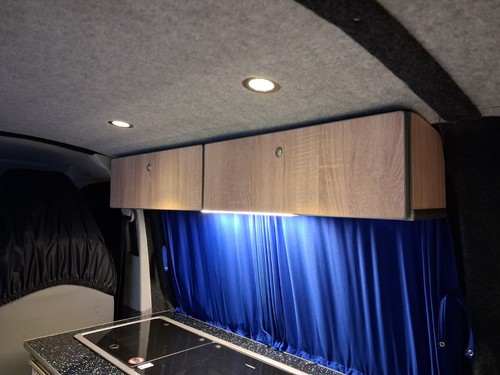 Overhead locker - t5, /