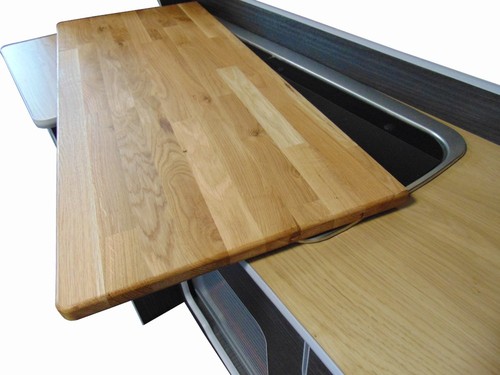 Oak cutting chopping - oak,